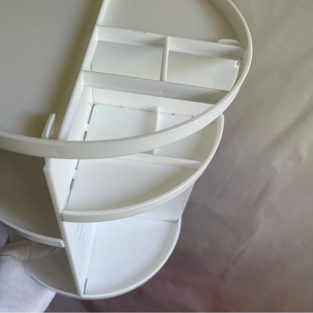 White Acrylic Rotating 360 Comsetic Organizer